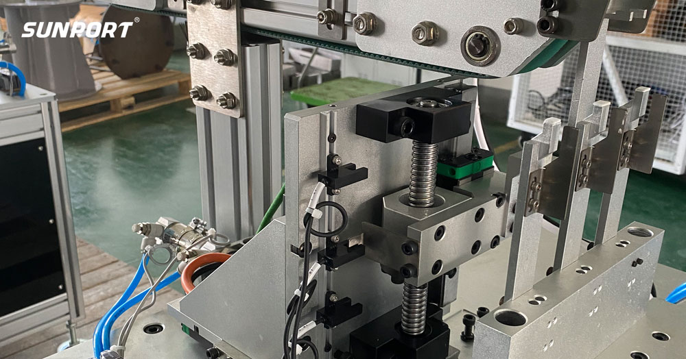 熱烈：豴p電子網(wǎng)站智能干壓自動裝缽機成功發(fā)往客戶端